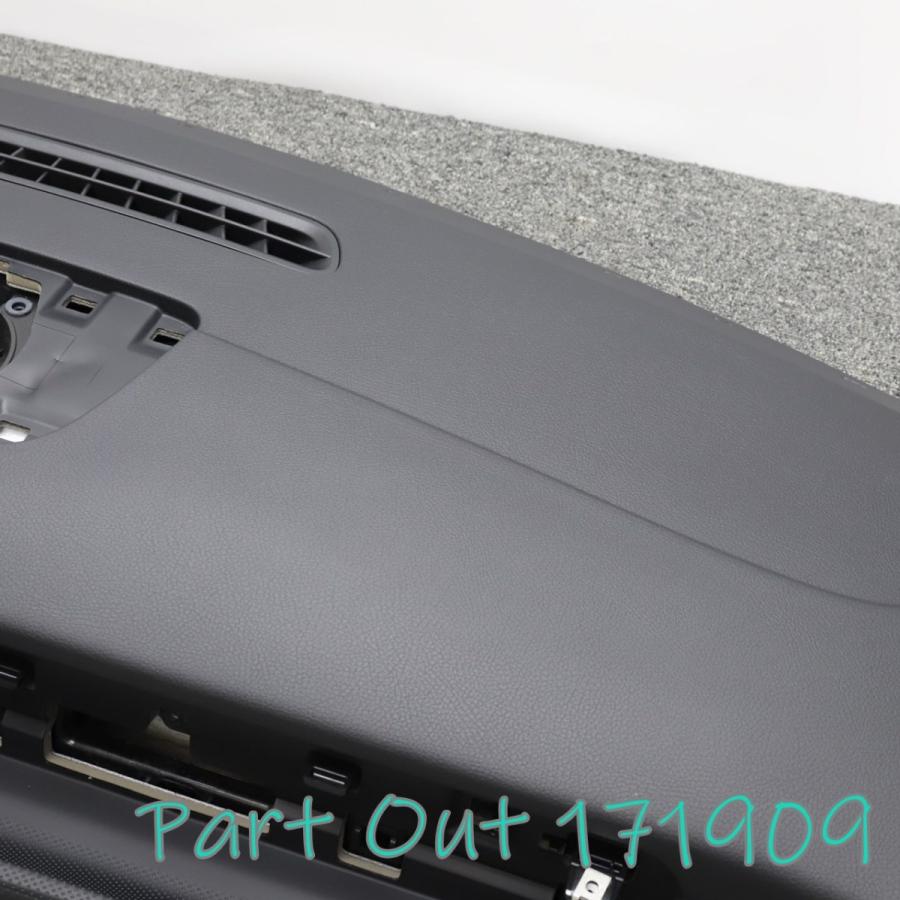 日本正規代理店 [M-20]ベンツ W177 A200d ダッシュボード インストルメントパネル AMG ライン 