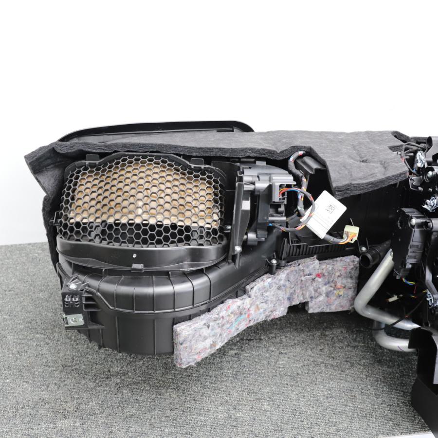 メルセデスベンツ MB W204 エアコンユニット ヒーターエアコンユニット