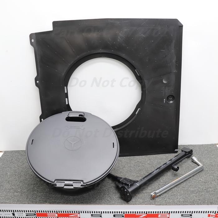 Mercedes-Benz（メルセデス・ベンツ） [M-26] W140 S320 93y 車載工具