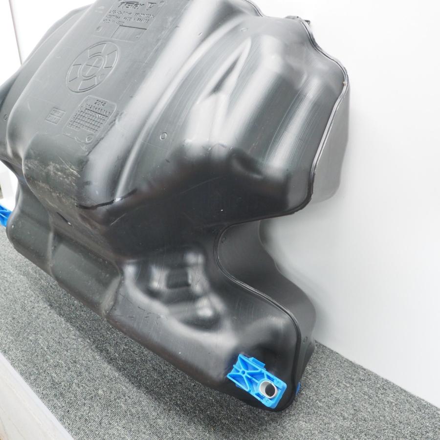 PORSCHE（ポルシェ） [P-11]ポルシェ 911 991 カレラS 燃料タンク