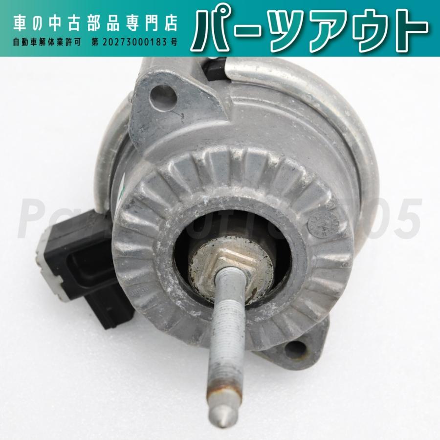 PORSCHE（ポルシェ） [P-15]ポルシェ カレラ4 エンジンマウント