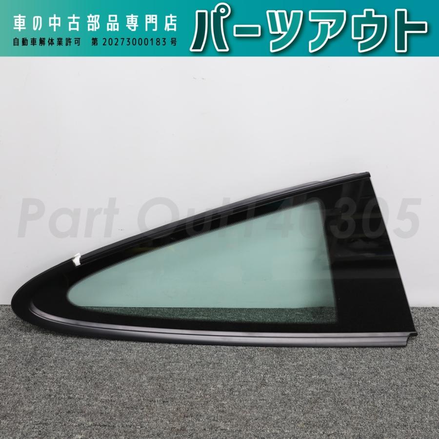 PORSCHE（ポルシェ） [P-15]ポルシェ カレラ4 右クォーターガラス