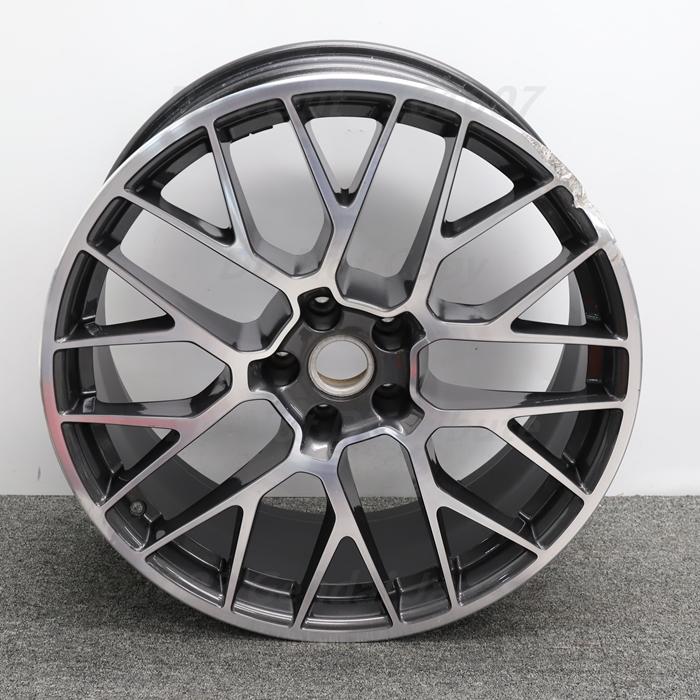 BC FORGED ポルシェ マカン GTS 95B RSスパイダ