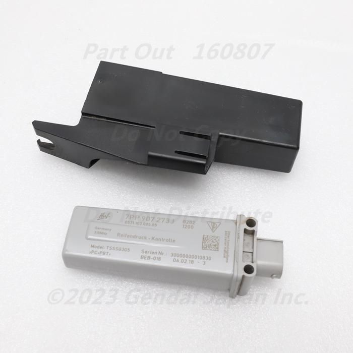 PORSCHE（ポルシェ） [P-16]マカン ターボ 95B タイヤプレッシャー