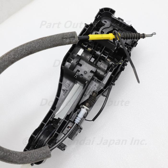 PORSCHE（ポルシェ） [P-16]マカン ターボ 95B S9R 右 ドア アウターハンドル 前後共通 95B837206D G2X ...
