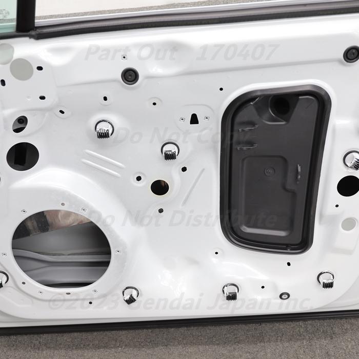 PORSCHE [P-16]マカン ターボ 95B S9R 右フロントドア 95B831022B GRV ポルシェ 95BCTL 中古 : 車 ...