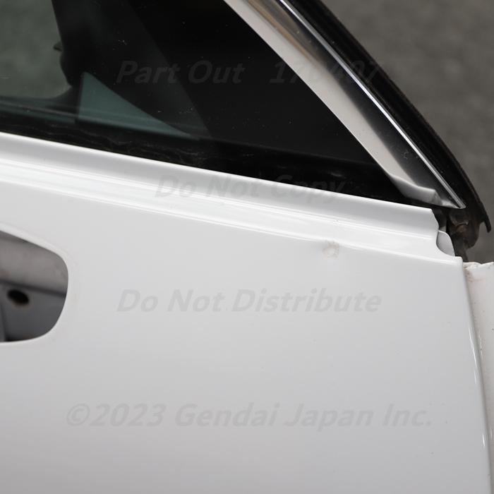 PORSCHE（ポルシェ） [P-16]マカン ターボ 95B S9R 右フロントドア 95B831022B GRV 95BCTL 中古 ...