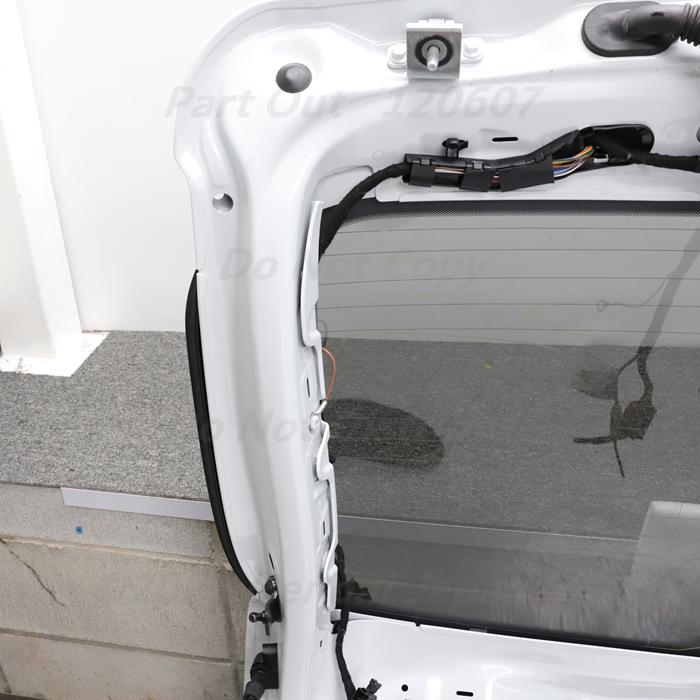 PORSCHE [P-16]マカン ターボ 95B S9R リアゲート バックドア リアリッド 95B827025LY 95B845051BB ...