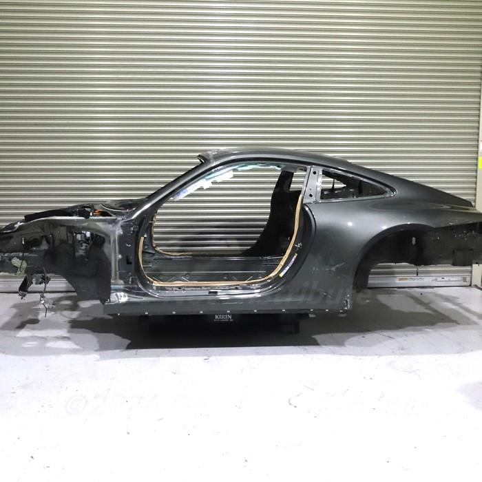 PORSCHE（ポルシェ） [P-17] 992 911 フレーム カットボディ 