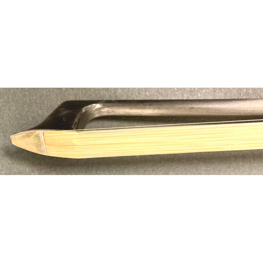 新作マット・カーペット Arcus アーカス/アウクス 高性能カーボン弓 M4 ヴィオラ(ヴァイオリン)用 【L2378042673】(83850円)