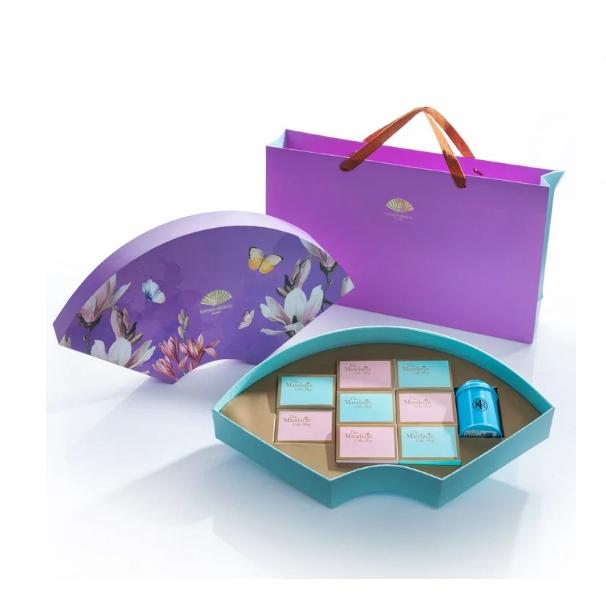 台湾　お土産　お菓子　ンダリンオリエンタル台北　The Fan Gift Box（8個入）　（個包装タイプ）　完全予約販売_1