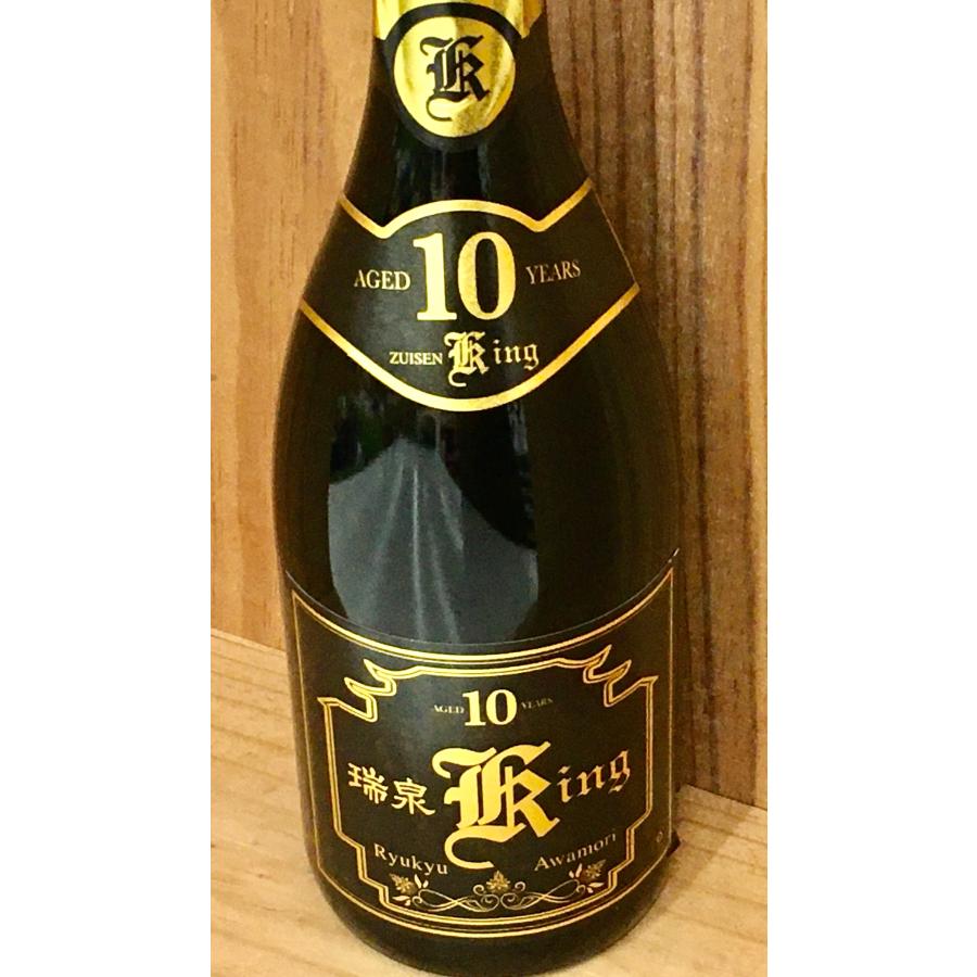 瑞泉酒造 瑞泉キングクラウン10年古酒 泡盛 30度 720ml 沖縄県 瑞泉酒造 瑞泉キングクラウン10年古酒 泡盛 30度 720ml 沖縄県
