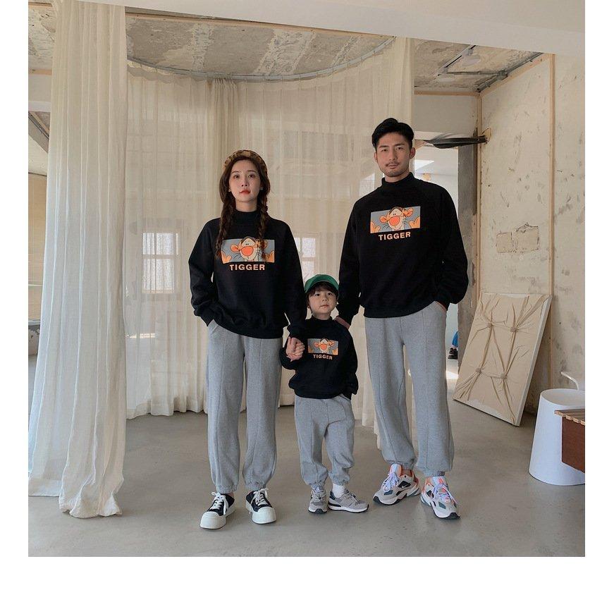 秋服 親子ペアルック ベビー 秋服 ディズニー お揃い ペアルック 長袖 パーカー 秋冬 暖かい カジュアル ディズニー 親子ペア 男の子 女の子 親子 服 長袖 キッズ Pb2 元希屋 通販 Yahoo ショッピング