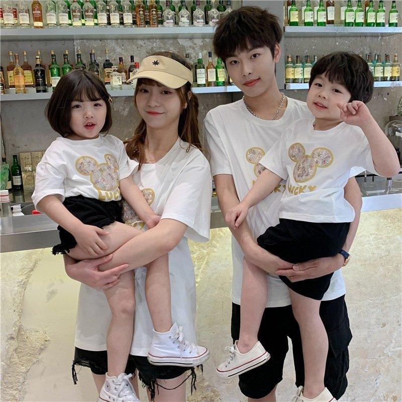 ミッキー柄 親子コーデ Tシャツ キッズ レディース リンクコーデ ペアルック メンズ 家族お揃い カップル 親子お揃い 親子ペアルック Pc54 元希屋 通販 Yahoo ショッピング