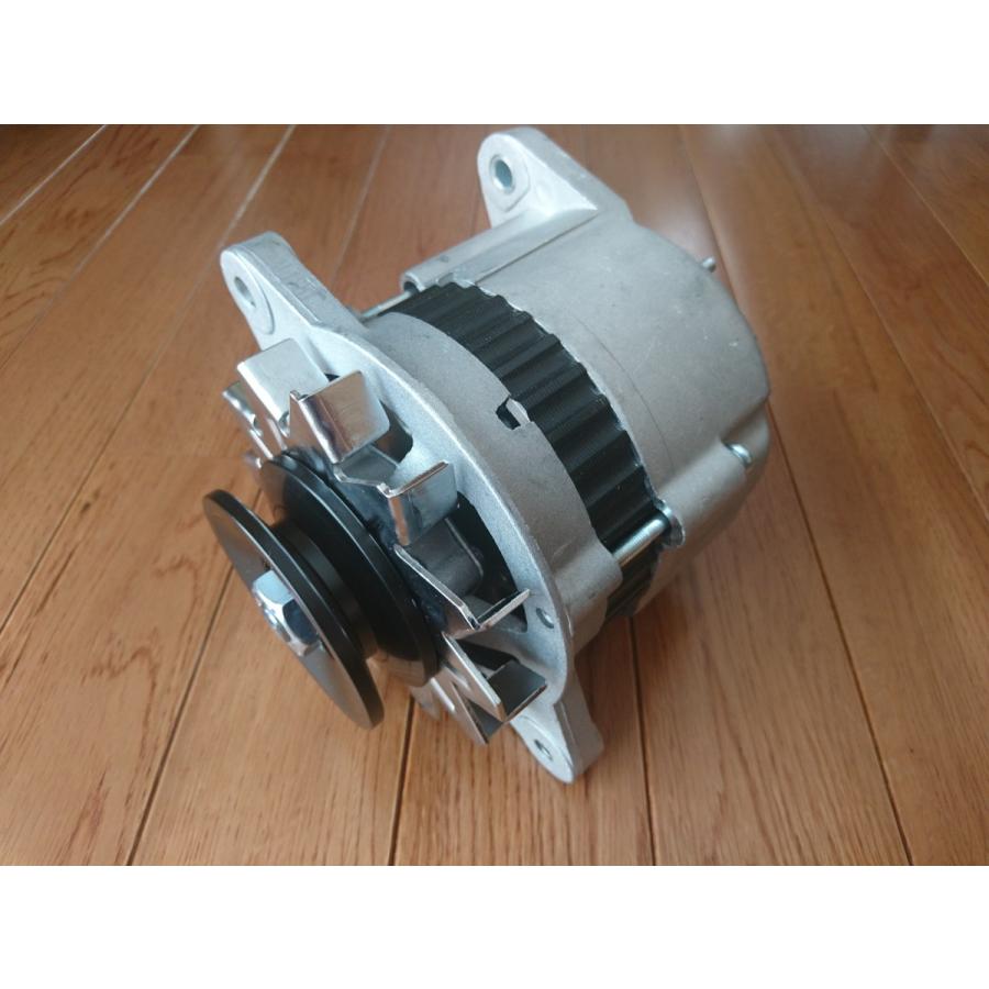 ヤンマー 建設機械用 オルタネーター LR135-91 124080-77201 ヤンマー 建設機械用 オルタネーター LR135-91 124080-77201