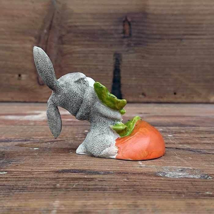 うさぎ ウサギ 兎 置物 インテリア 吸い込まれる 目 オーナメント 表情