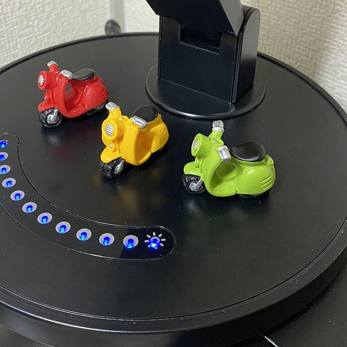 スクーター おもちゃ 置物 赤 緑 黄色 かわいい 小さい インテリア 3台