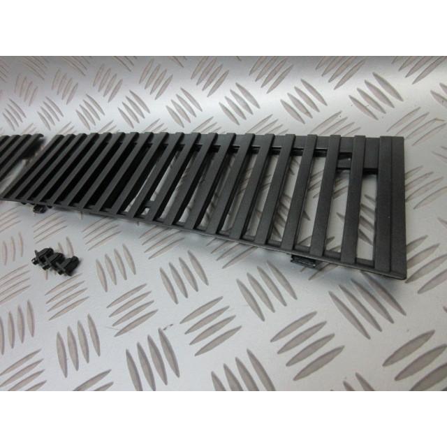 1987-1995 D21us日産1271101.US日産 D21 カウルトップ パネル グリル