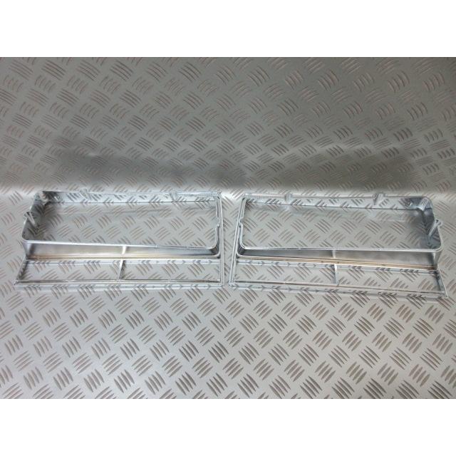 BEZEL.1982-1987 エルカミーノ ヘッドランプ ベゼル 左右pr NEW