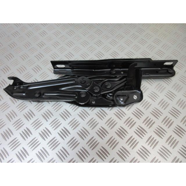 USA発送！GMcars RH.Hinge.1967-1969 シボレーカマロ ボンネットヒンジ