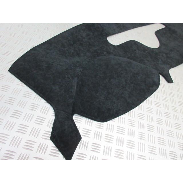 USA発送！2005-2013 シボレーコルベット ダッシュマット C6 インストル