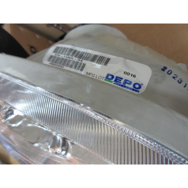 2000-2004 US トヨタ タンドラ ヘッドライト 左右set 純正OEM NEW DEPO