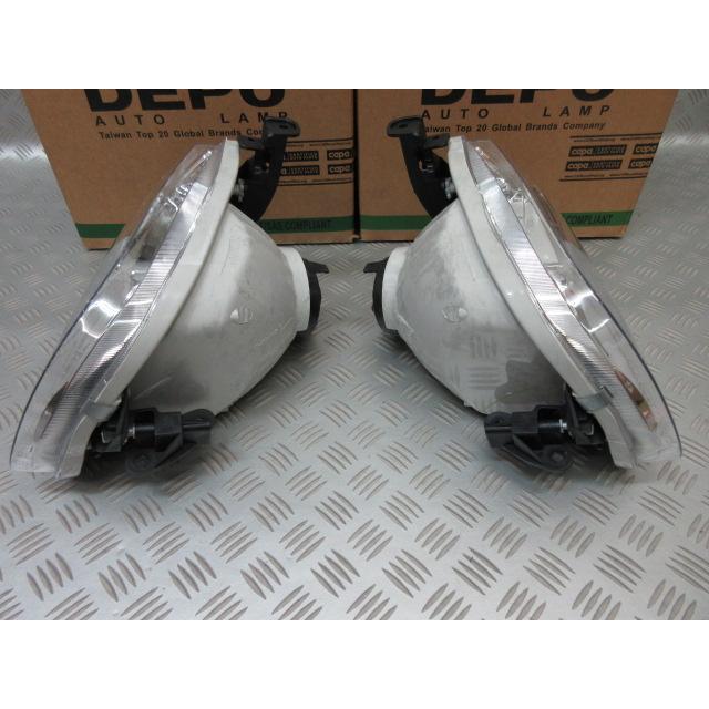 2000-2004 US トヨタ タンドラ ヘッドライト 左右set 純正OEM NEW DEPO