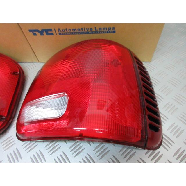 USA発送！1903.1997-2003 B1500 B2500 ダッジラム バン テールランプ