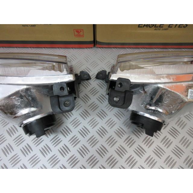 687Tun.2000-2004 USトヨタ タンドラ 左右set ヘッドランプ 純正OEM
