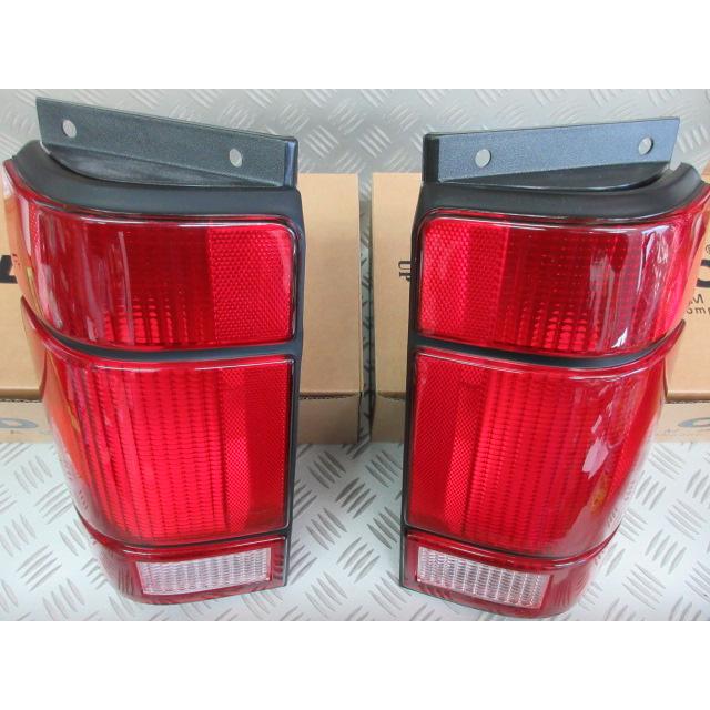 フォード　エクスプローラー　テールランプ Ford 3311927DEPO. FORD 1991-1994 フォード エクスプローラー