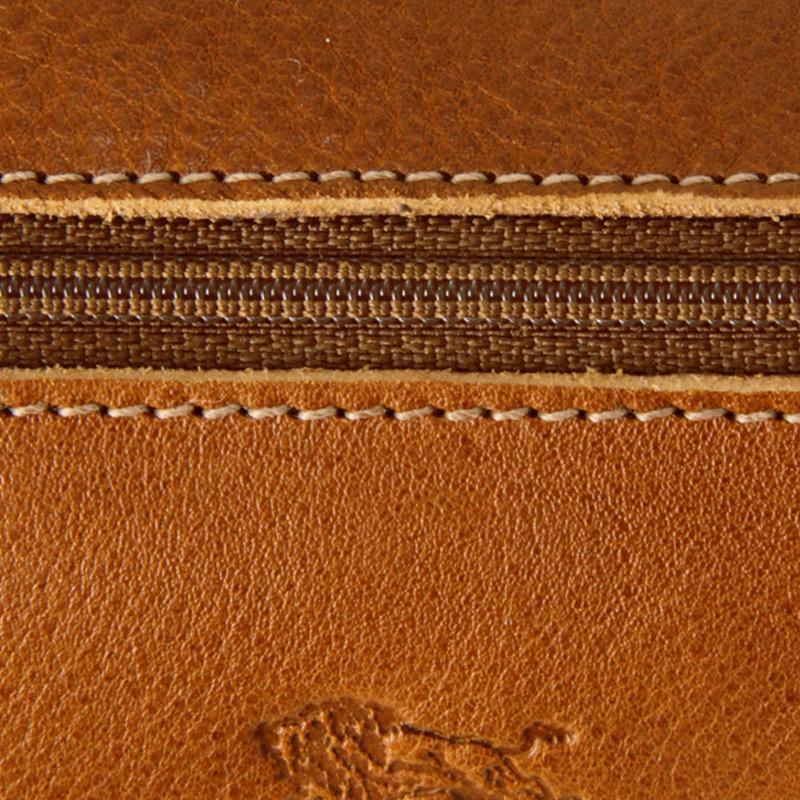 IL BISONTE（イルビゾンテ） 国内正規取扱店 レザー ペンケース