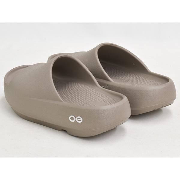 OOFOS（ウーフォス） OOFOS OOAHH + 【ウーフォス ウーアー プラス