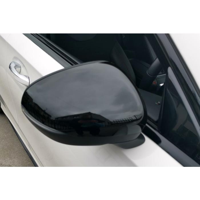 Mercedes-Benz メルセデスベンツ Aクラス W177 ピアノブラック