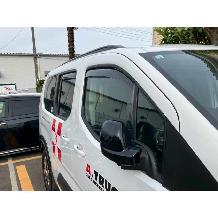 FIAT（フィアット） ドブロ FIAT DOBLO 前後ドアバイザー