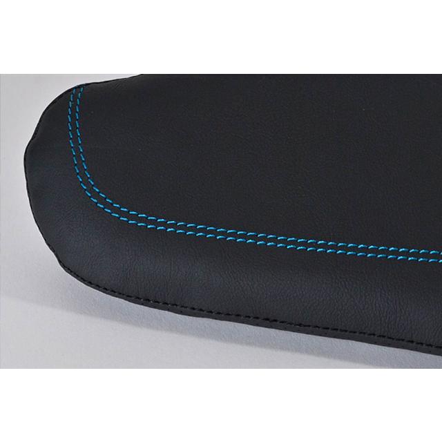 レザー ニーパット・ブルーステッチ VW,アウディ,アバルト,ポルシェ,ベンツ,BMW,ルノー,フィアット | フォルクスワーゲン | 03