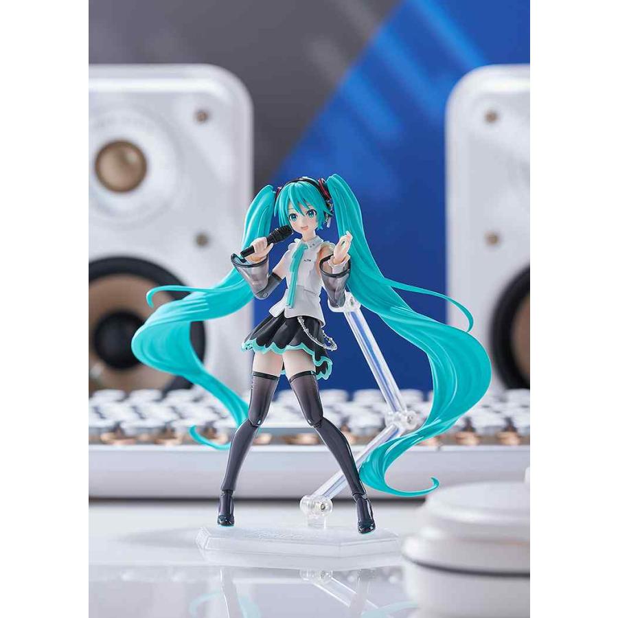 figma 初音ミクNT 塗装済み可動フィギュア : ぐるぐる王国2号館 ヤフー