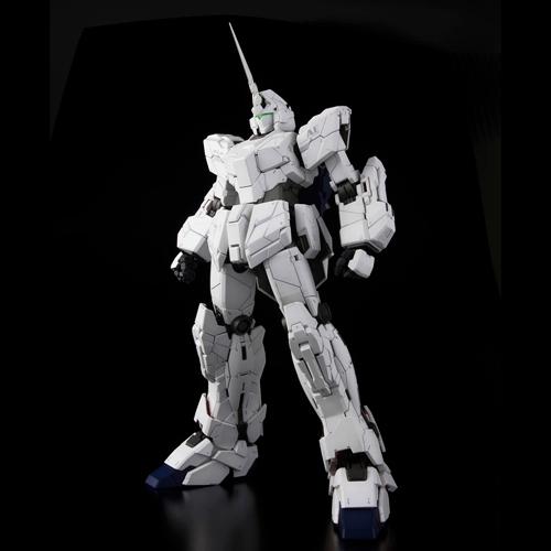 PG 1/60 RX-0 ユニコーンガンダム 組立途中 プラモデル ガンプラ PG 1/60 RX-0 ユニコーンガンダム [機動戦士ガンダムUC] 組み立て式