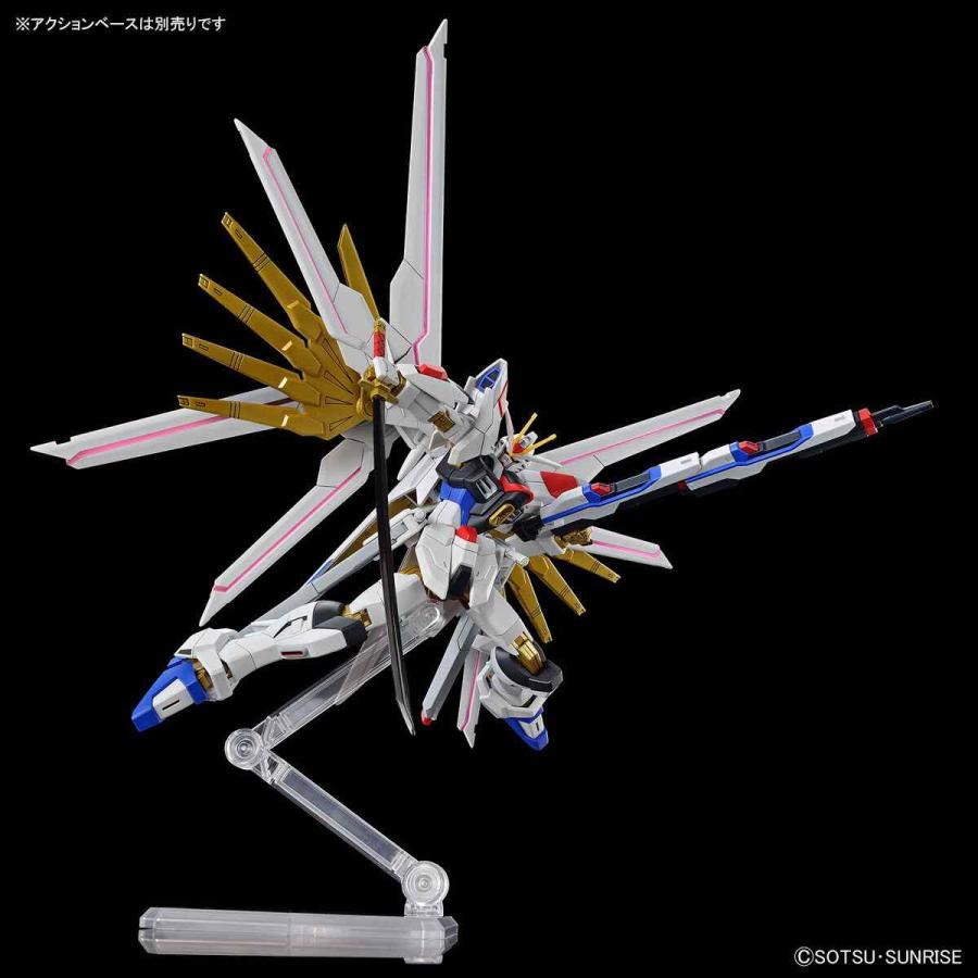 HG 1/144 マイティーストライクフリーダムガンダム [機動戦士ガンダム