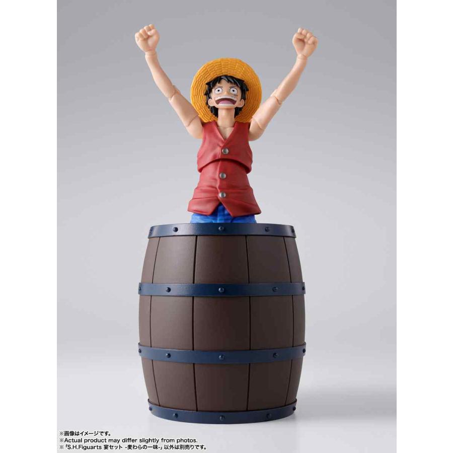 S.H.Figuarts ONE PIECE 宴セット -麦わらの一味- 塗装済み可動