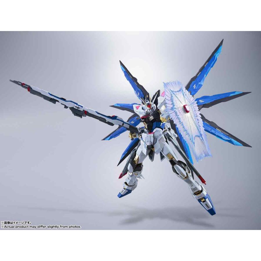 METAL BUILD ストライクフリーダムガンダム ＜リバイバル版＞ [機動