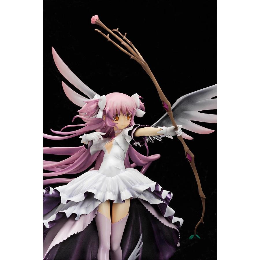 魔法少女まどか☆マギカ アルティメットまどか 1/8スケールフィギュア