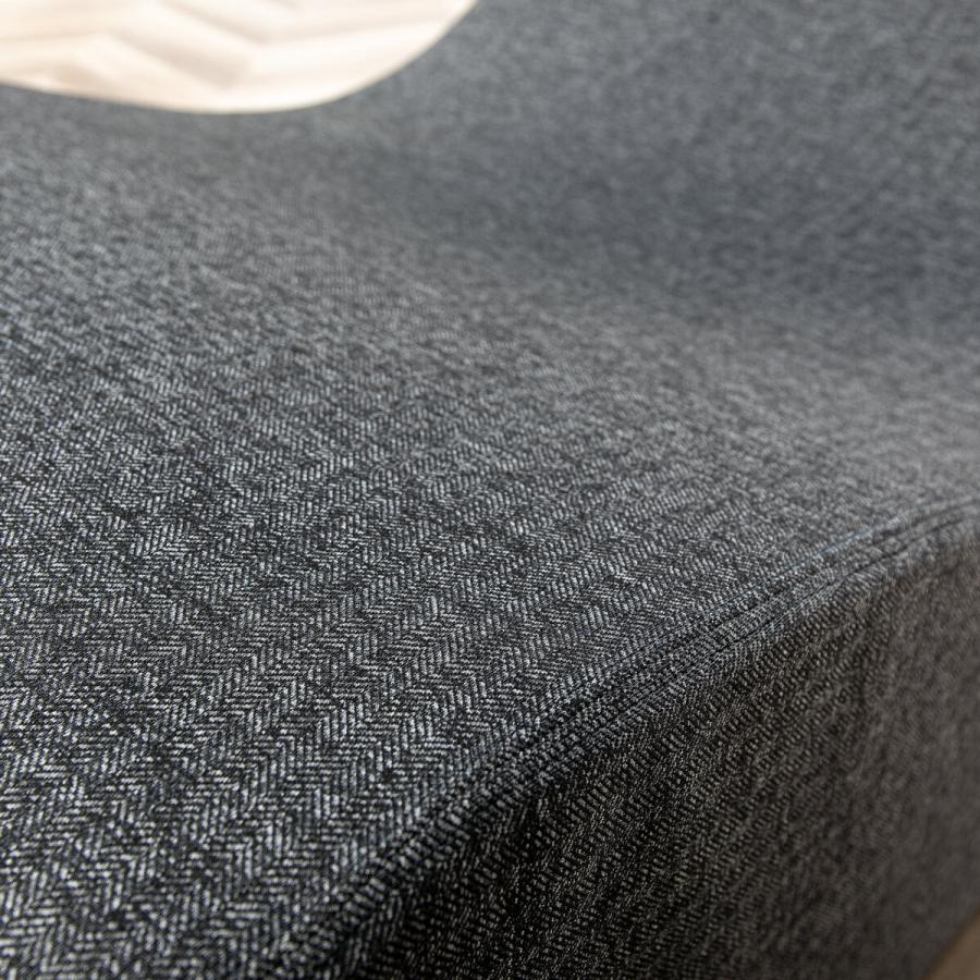 Zinus Vivon ラウンジチェア Lounge Chair 4層の高反発フォーム