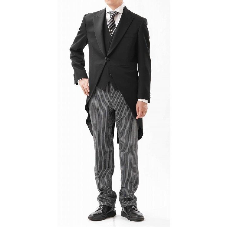 尾州素材のスリムなモーニングコート＆ベストとSupertex