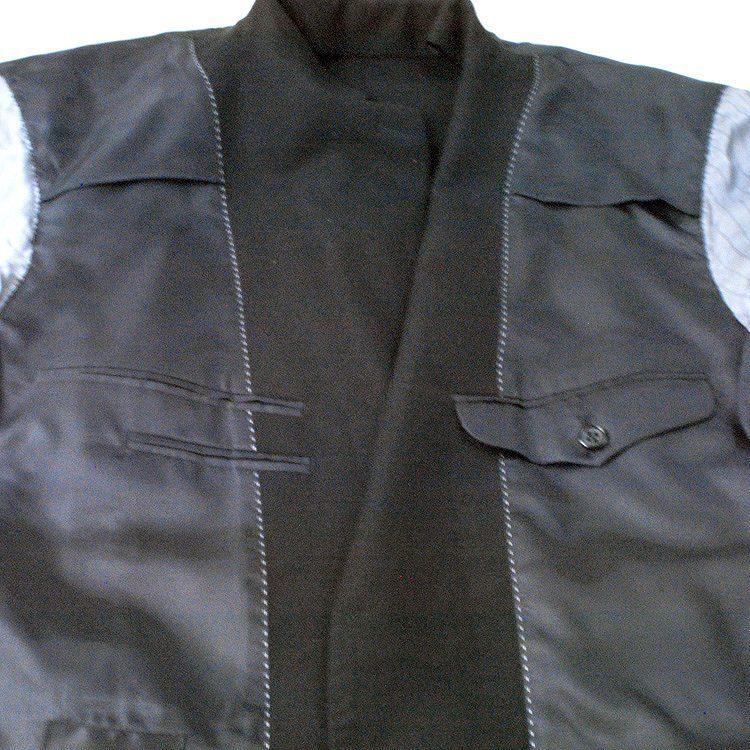 秋冬梅春用シングル2BブラックスーツIR7000 A7サイズのみ 礼服 喪服 冠