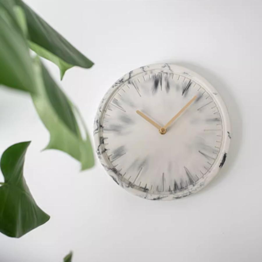 RHYTHM Modern Dome Clock ミニマル 壁掛け時計 GMS03277 掛け時計 おしゃれ シンプル モダン ミニマル デザイン