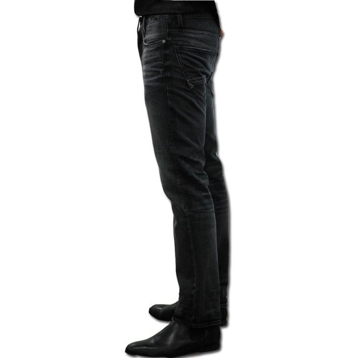 G-STAR RAW (ジースターロゥ) D-Staq 5-Pocket Straight Jeans (D