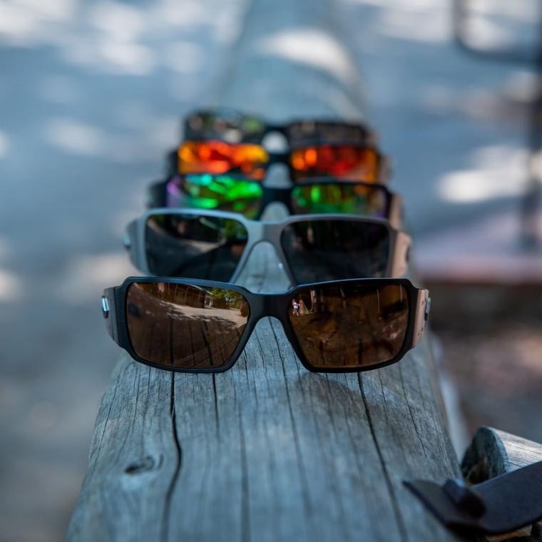 GATORZ BOXSTER TACTICAL BLACK FRAME x SMOKE UV LENSES GATORZ BOXSTER TACTICAL BLACK FRAME x SMOKE UV LENSES