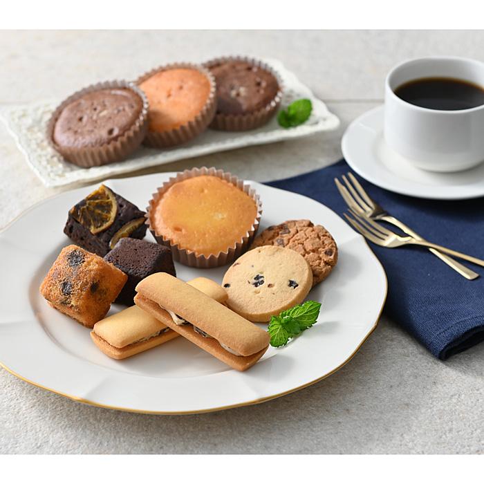 ホテルオークラ スイーツギフト 8個 お菓子 プレゼント お返し ギフト |  | 01