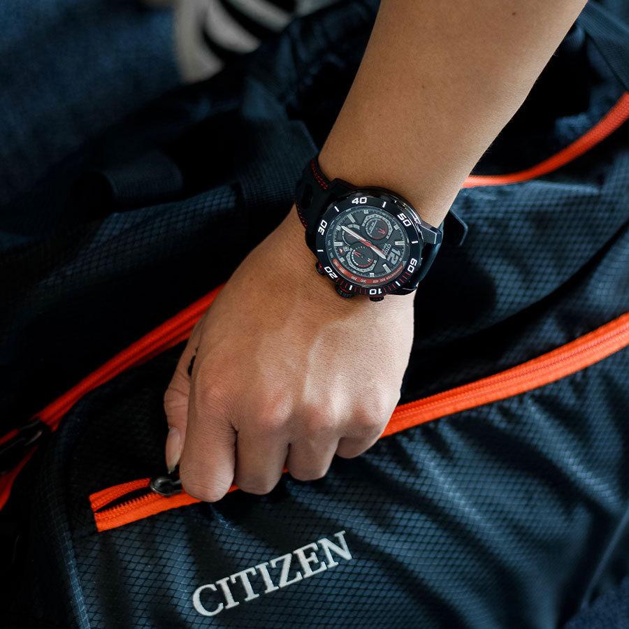 CITIZEN 生産中止 エコドライブ シチズン ブラック レザー レッド