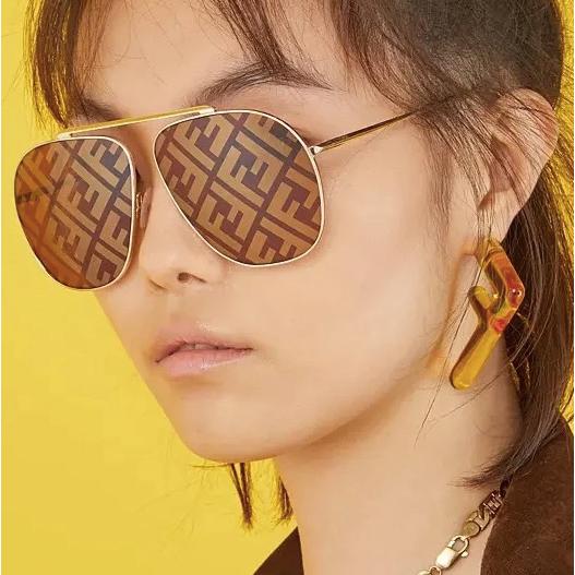 保証書付 Fendi フェンディ ピンク ティアドロップ アビエイター Ff0407 G S Eyr 0l サングラス レディース イタリア製 Ff0407 G S Eyr 0l Ff0407 G S Eyr 0l Gifttime 通販 Yahoo ショッピング 超特価セール Kpiss Fm